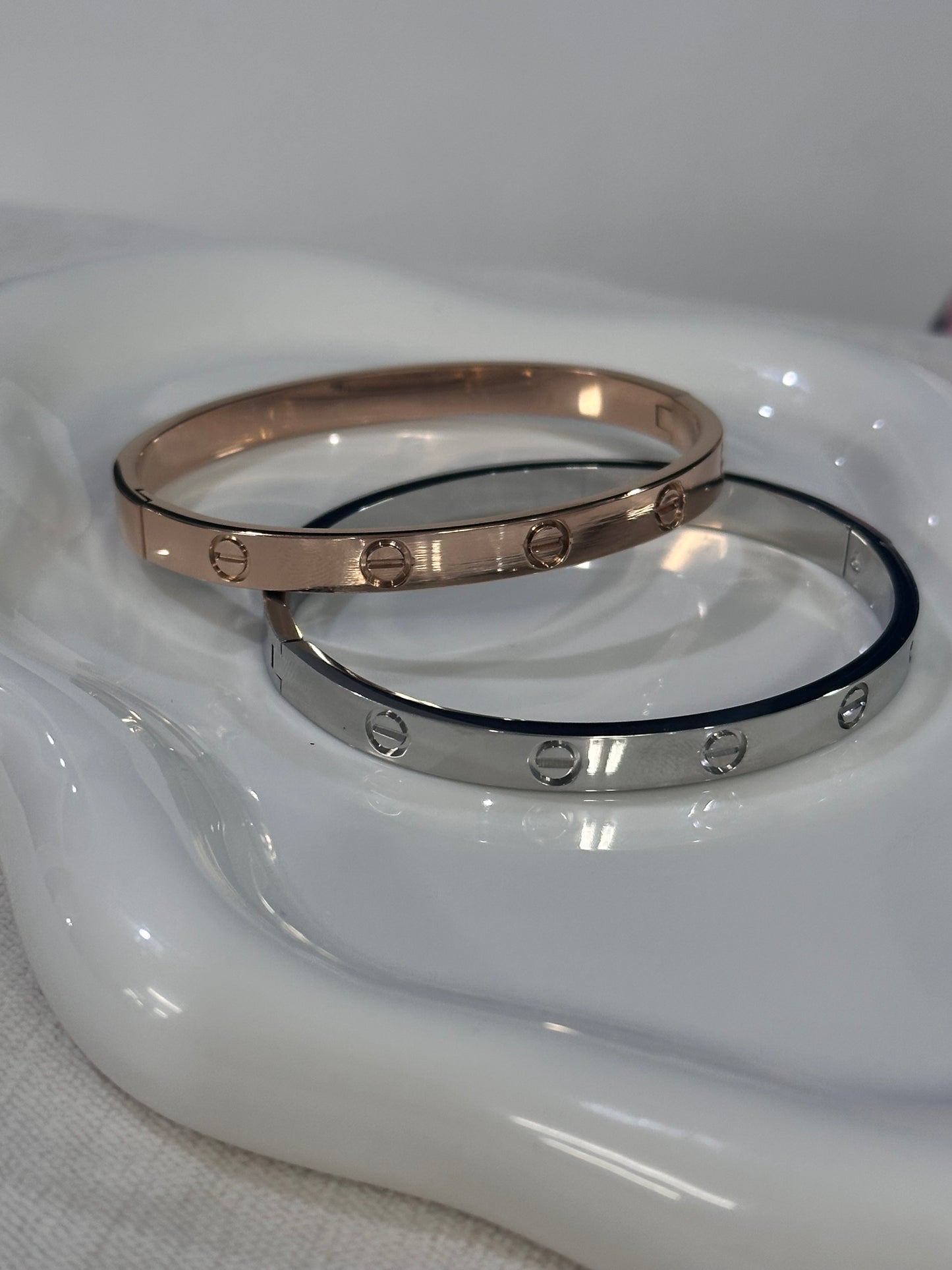 Screw Clip Bangle