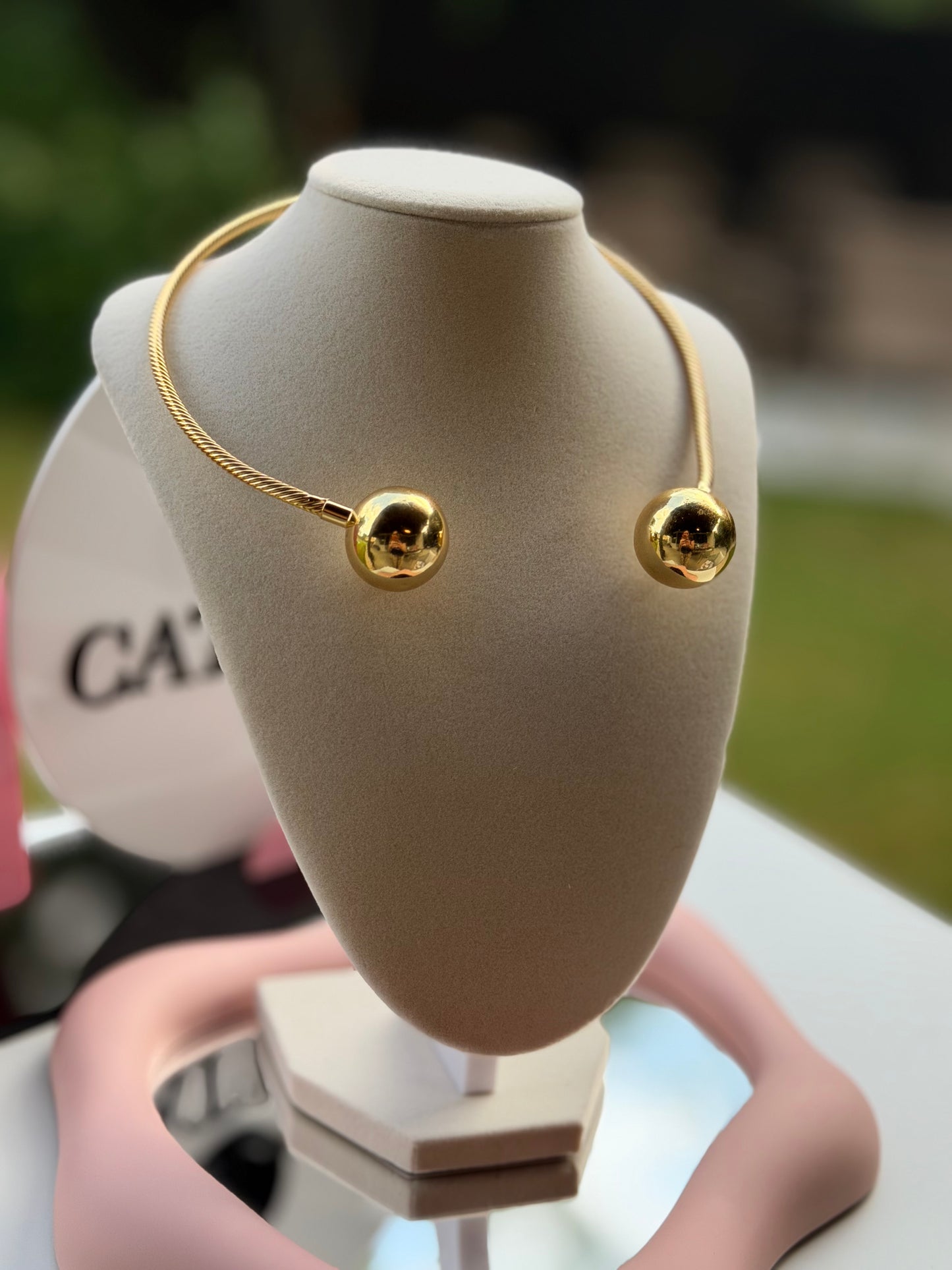 Golden Aura Collar